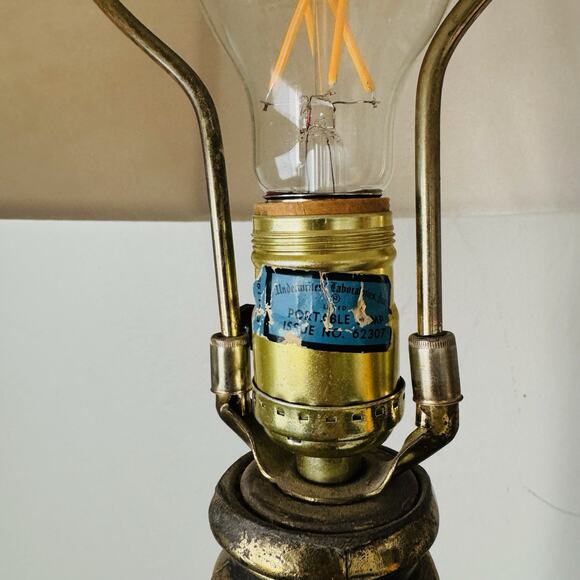 Underwriters Laboratories Vintage Table Lamp Tested Works - Picture 11 of 12